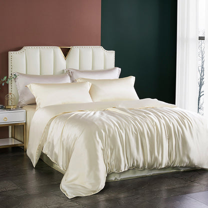 Luxury 4-Piece Pure Silk Bedding Set – 22 Momme, Seamless Design