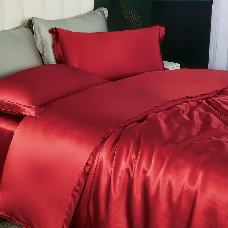 Luxury 4-Piece Pure Silk Bedding Set – 22 Momme, Seamless Design